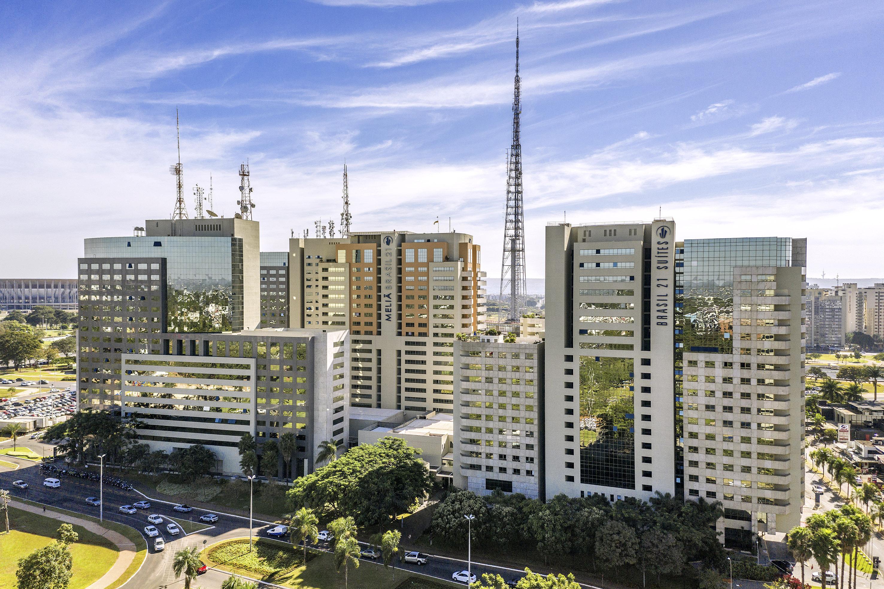 Brasil 21 Suites Affiliated By Melia Brasilia Bagian luar foto